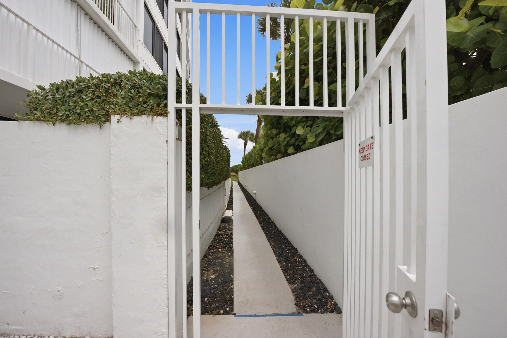 South Palm Beach Unit 808 photo 24
