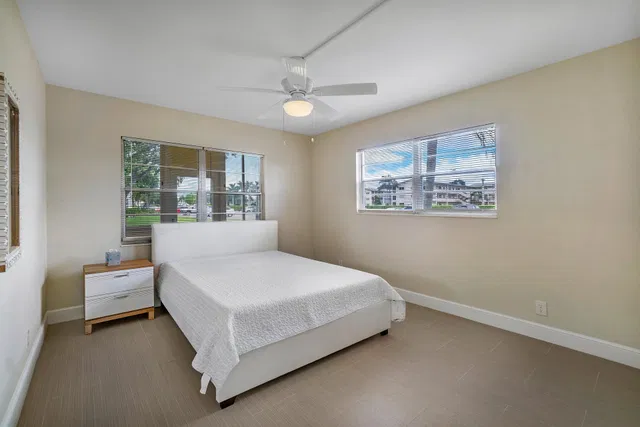 Residence photo 8