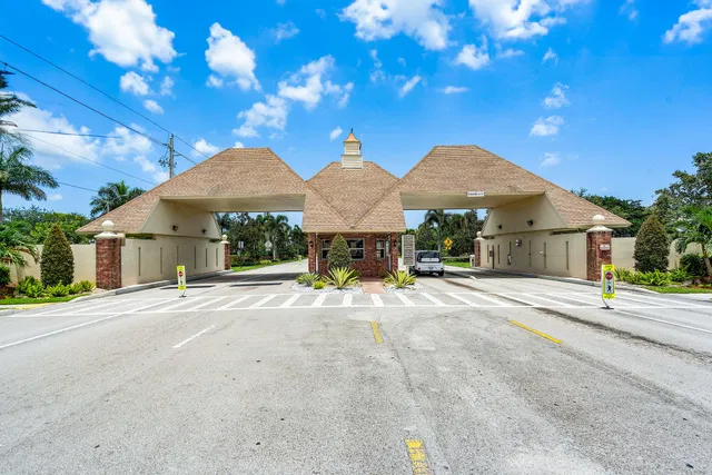 Residence photo 18