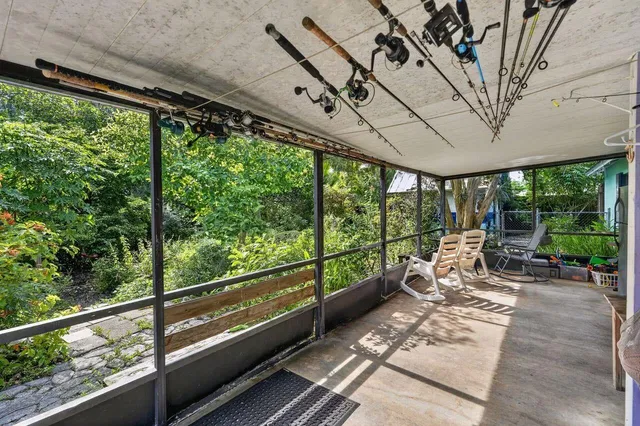 Jupiter River Estates Residence photo 26