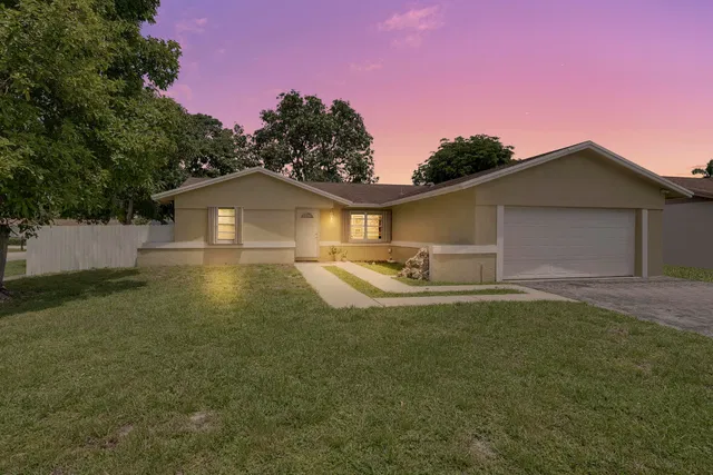 Residence photo 16