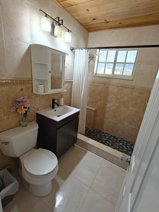  Residence photo 8