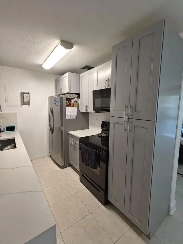  Residence photo 9