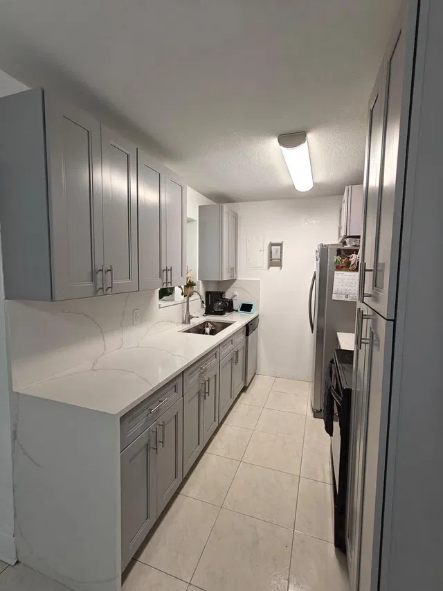  Residence photo 11