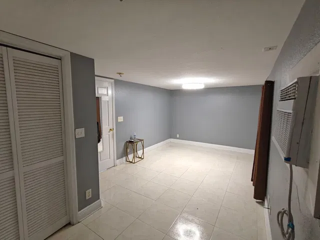 Residence photo 15