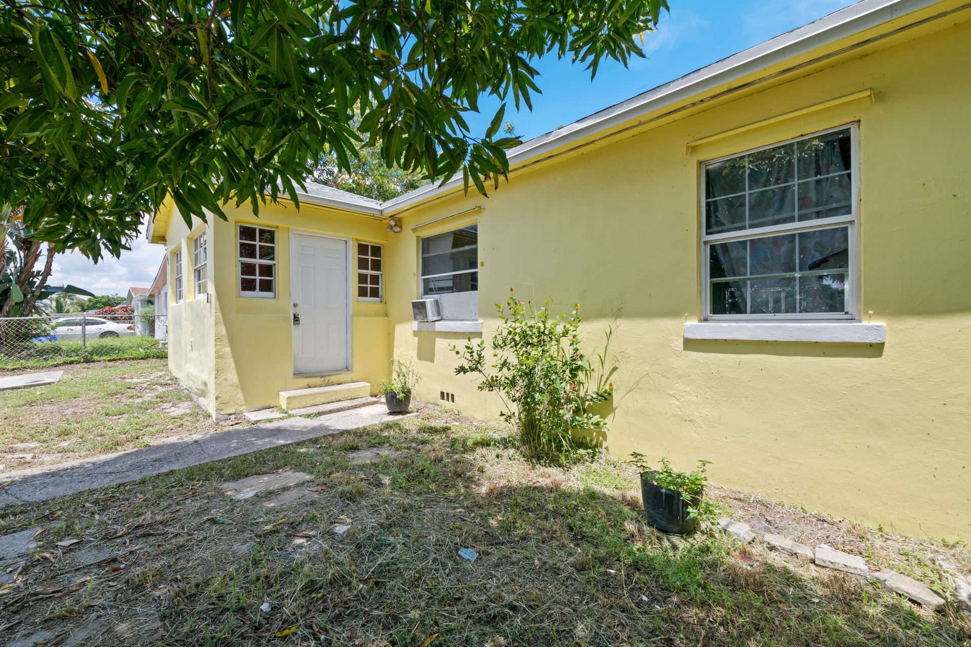 Residence photo 5