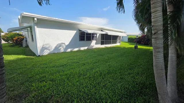 Residence photo 15
