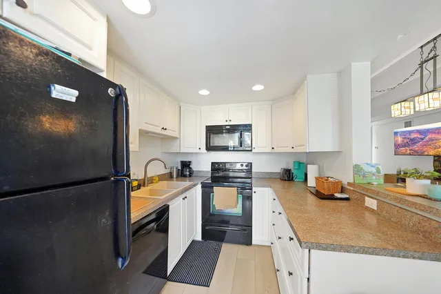 South Palm Beach Unit 309 photo 12