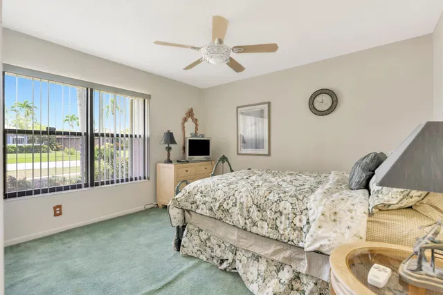 Residence photo 43