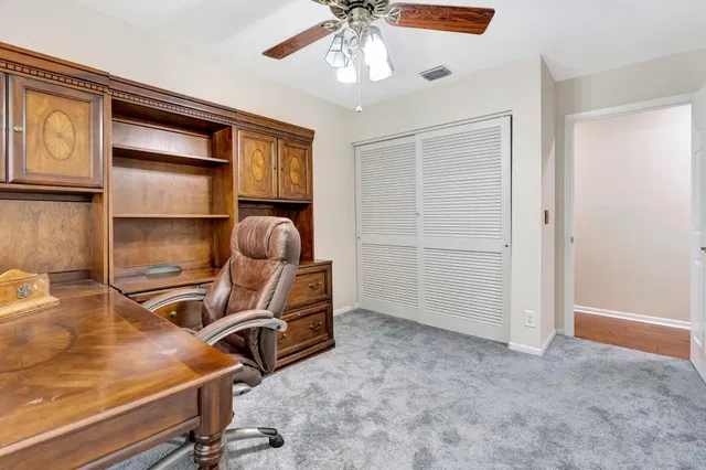 Residence photo 48