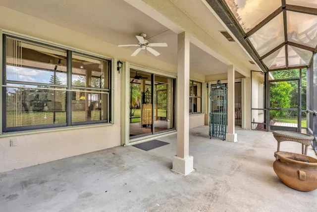 Residence photo 51