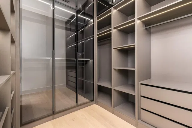 Residence photo 14
