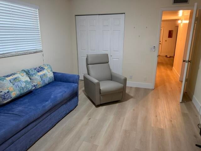Unit 178 photo 7