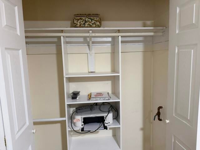 Unit 178 photo 8