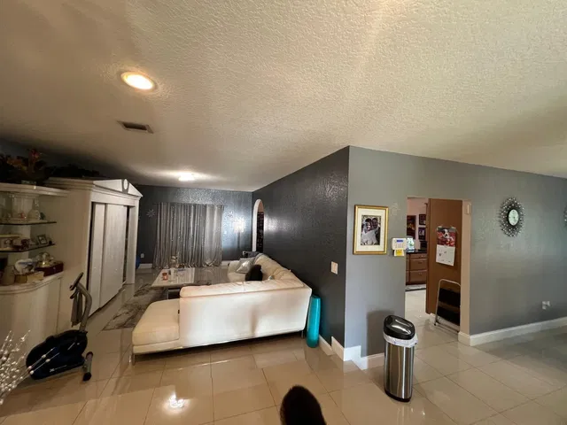  Residence photo 13
