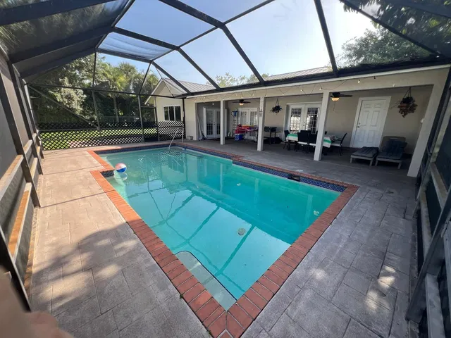  Residence photo 21