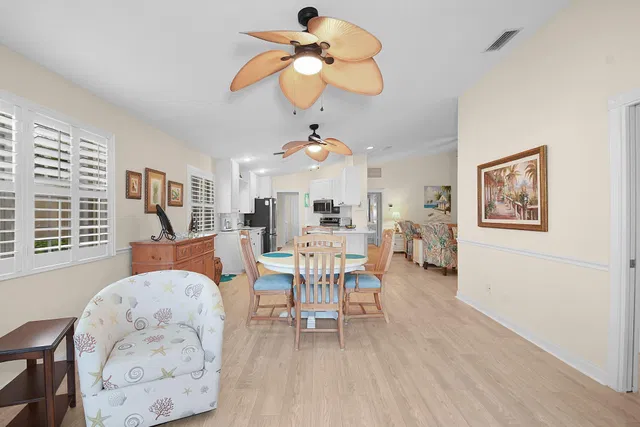 Residence photo 8