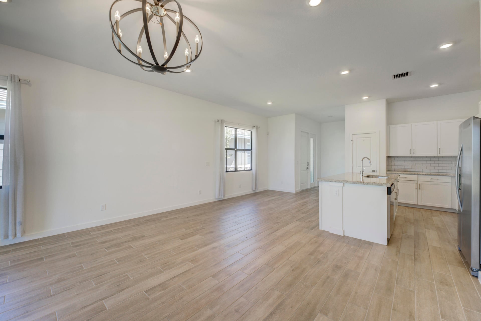  Residence photo 8