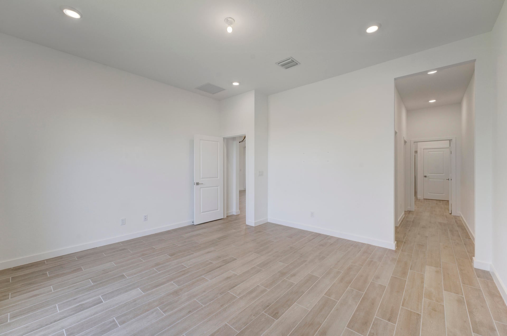  Residence photo 15