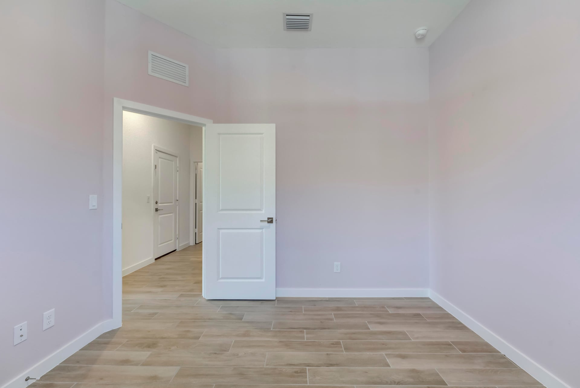  Residence photo 33