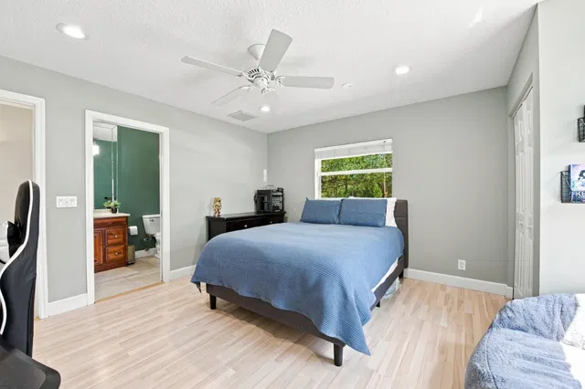  Residence photo 26