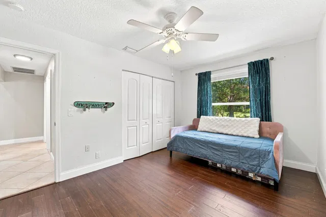  Residence photo 31