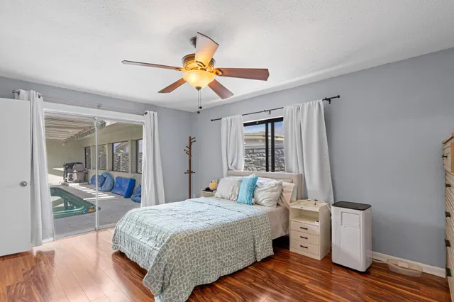  Residence photo 12