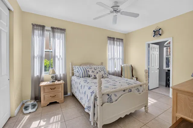  Residence photo 14