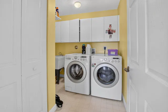 Residence photo 20