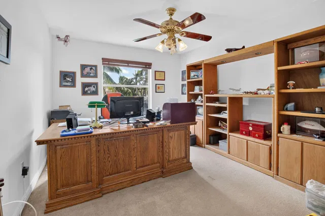  Residence photo 23