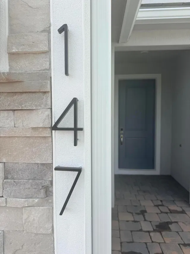 Residence photo 3