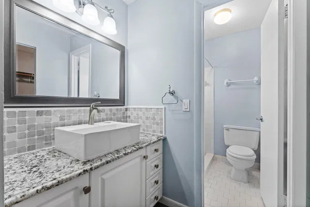 Residence photo 3