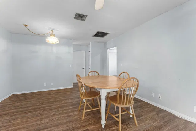 Residence photo 12