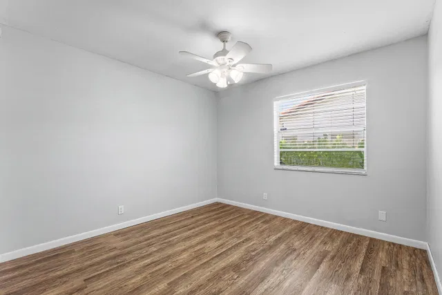 Residence photo 14