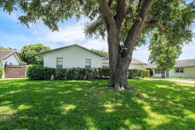 Residence photo 42