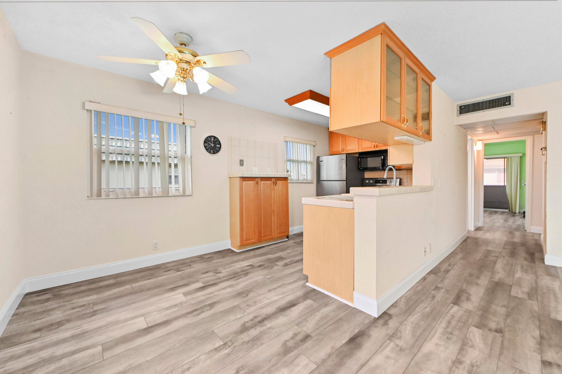 Residence photo 5
