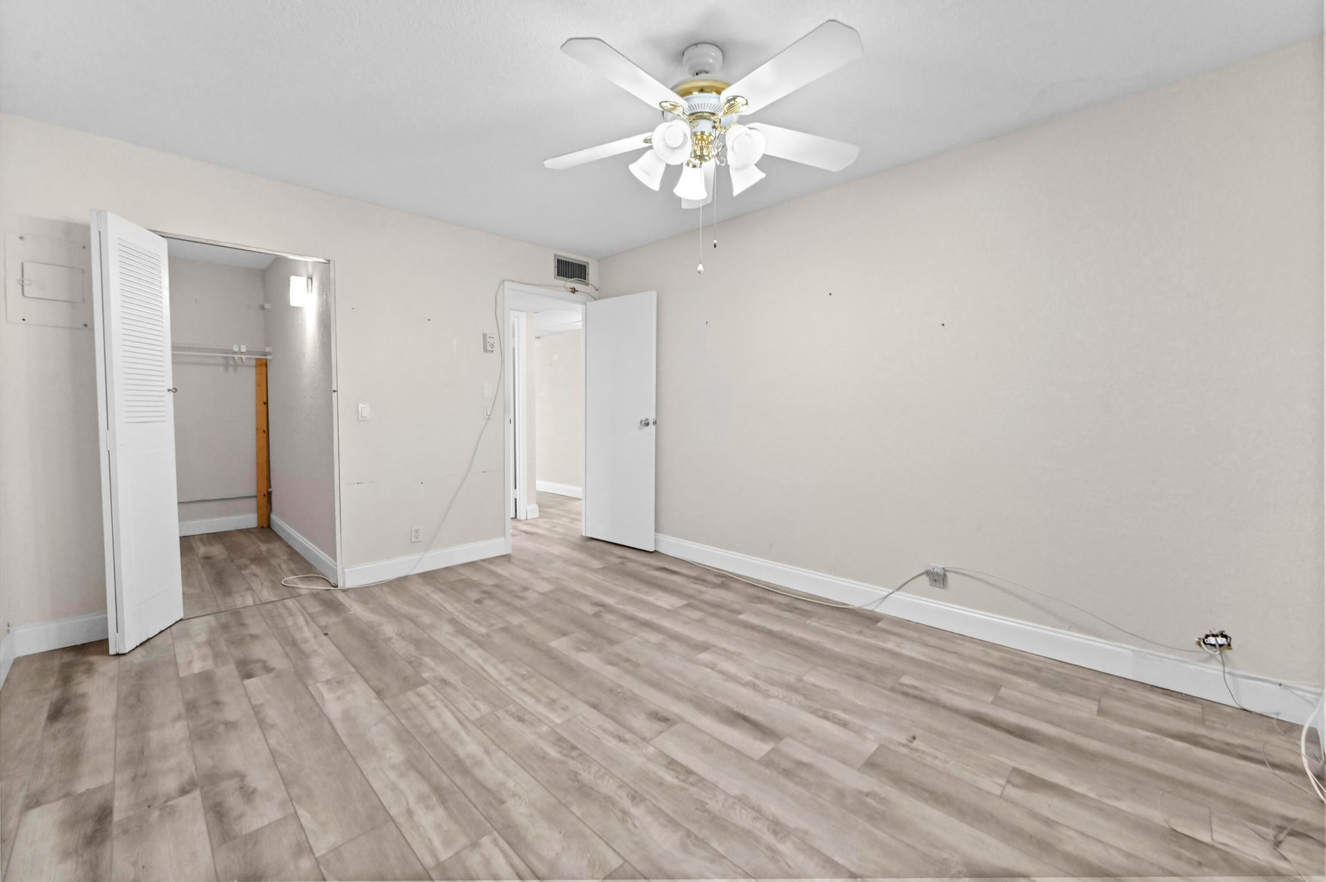 Residence photo 9