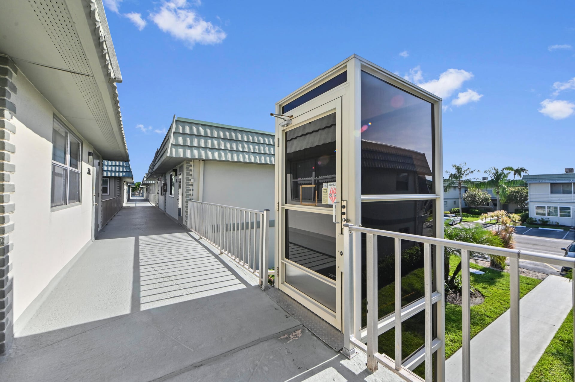 Residence photo 19
