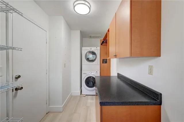 Residence photo 24
