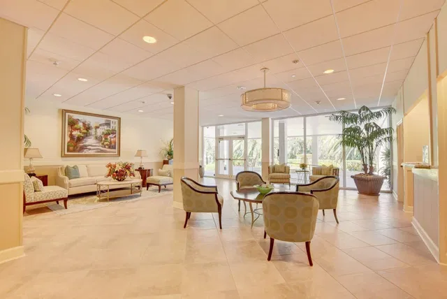 Downtown Delray Beach Unit 1F photo 6