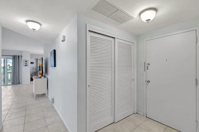 Downtown Delray Beach Unit 1F photo 10