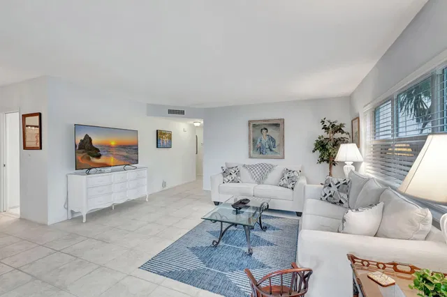 Downtown Delray Beach Unit 1F photo 15