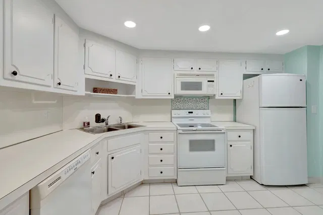 Downtown Delray Beach Unit 1F photo 21