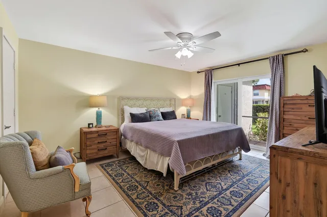  Unit 504 photo 19