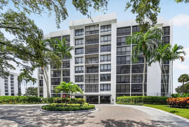 Boca West Country Club Unit 966 photo 2