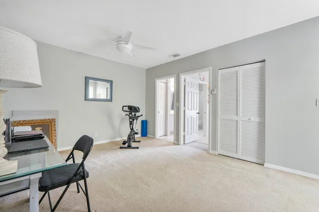 Residence photo 28