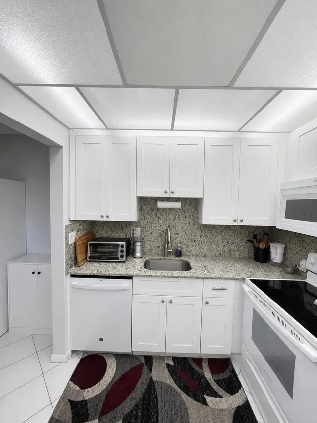 Residence photo 5