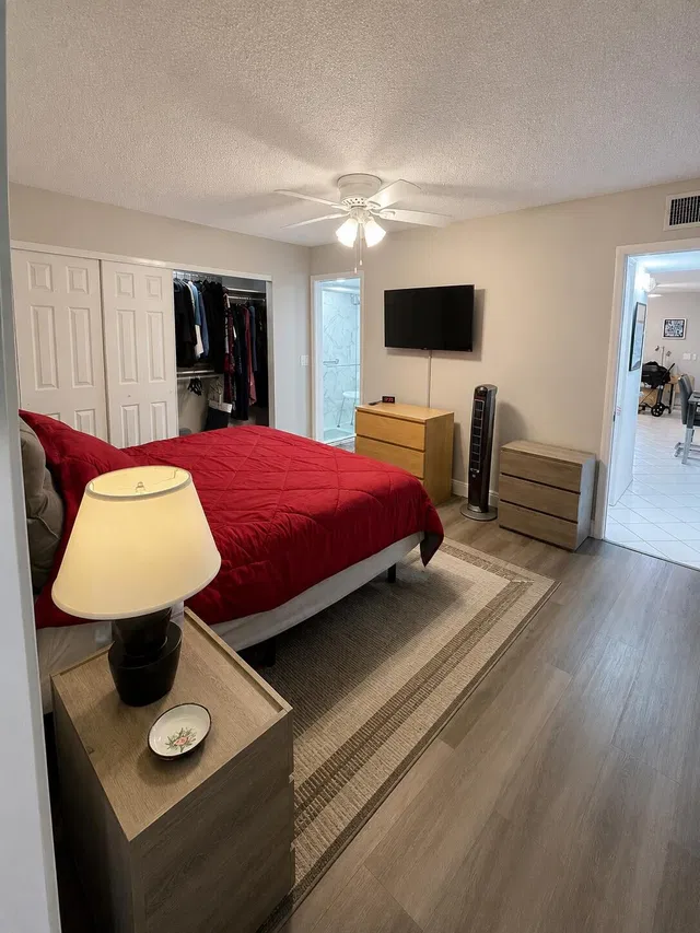 Residence photo 13