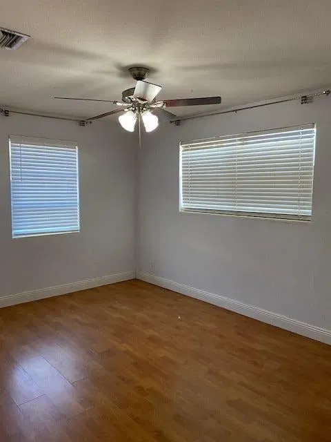 Residence photo 6