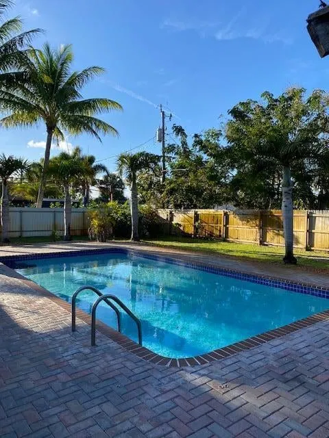 Residence photo 10